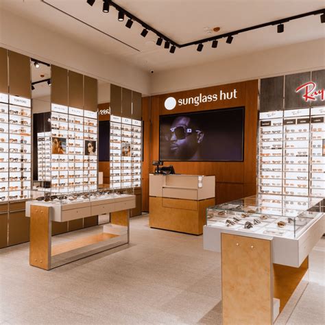 sunglass hut factory outlet.